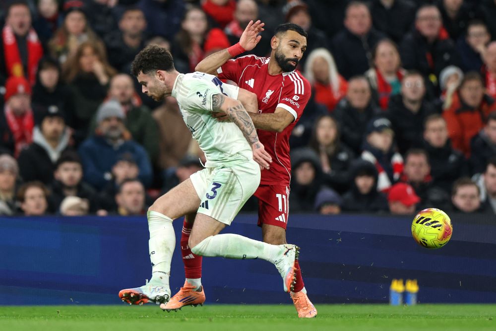 من مباراة ليفربول ونوتنغهام فوريست. (أ ف ب)