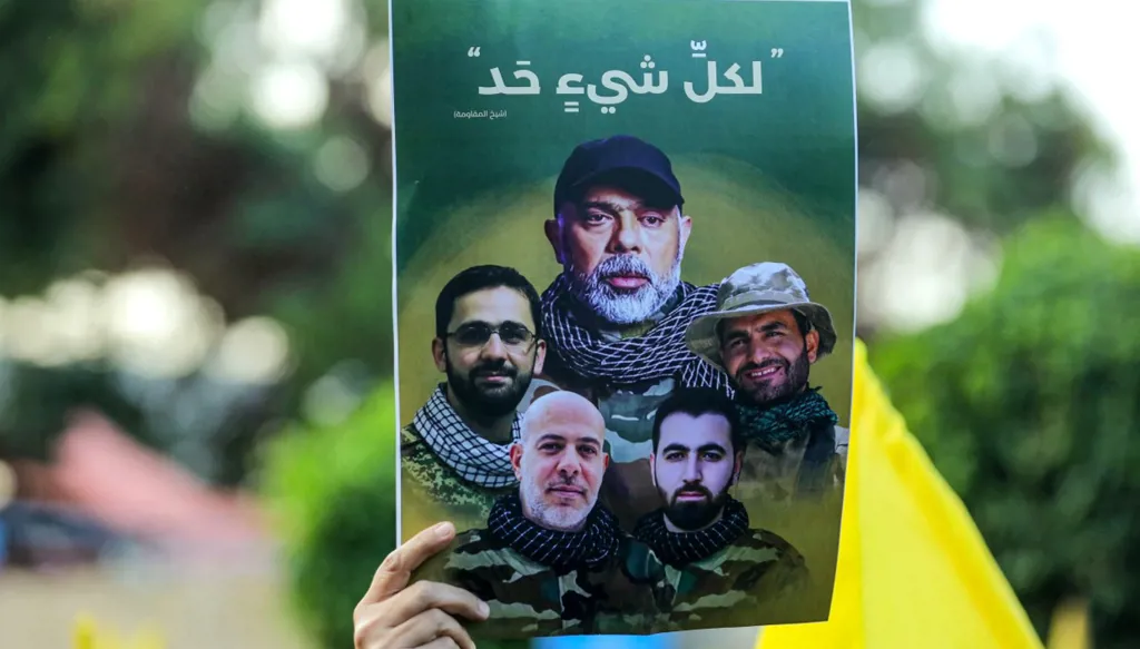 توقعات إيرانية بردّ على اغتيال الطبطبائي: "حزب الله" في أخطر مرحلة من تاريخه