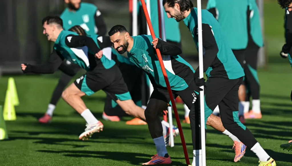 محمد صلاح... "الفرعون" على مفترق الطرق في "أنفيلد"