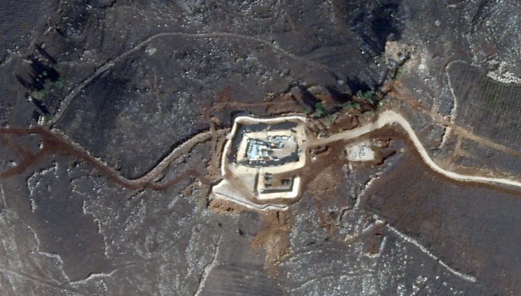 صراع الوجود في لبنان.. شروط القاهرة والرياض لانتزاع فتيل الحرب الشاملة