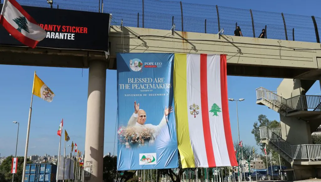 مغتربون يقصدون لبنان لاستقبال البابا وسوريون وأردنيون وعراقيون وفلسطينيون