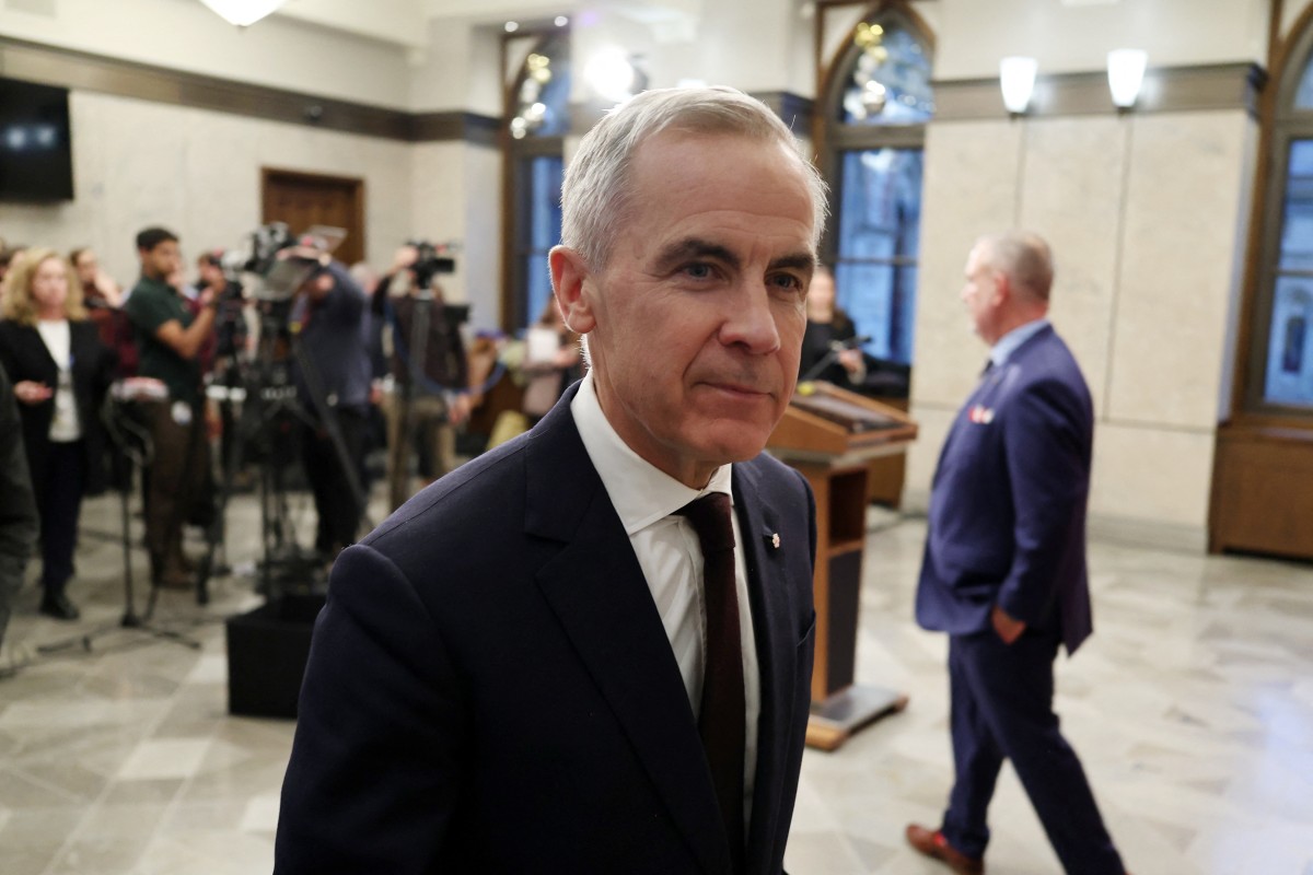 مارك كارني (مواقع).