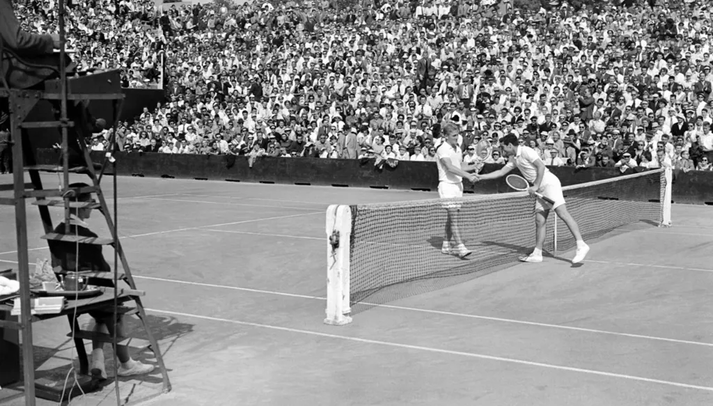 وفاة نيكولا بييترانجيلي... الإيطالي الوحيد في قاعة مشاهير كرة المضرب