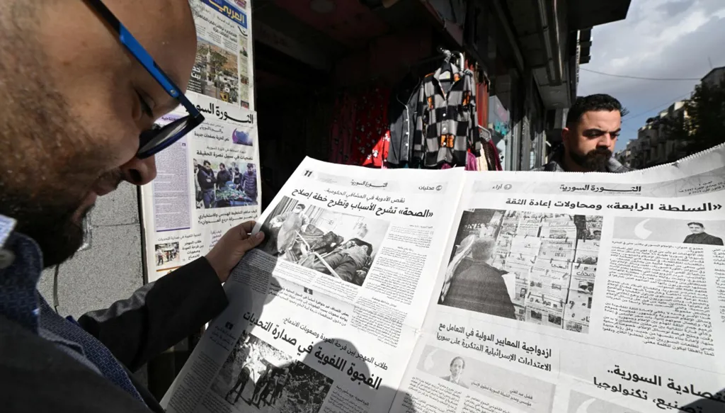 التّفكير بسوريا الجديدة بعد عام على انهيار نظام الأسد