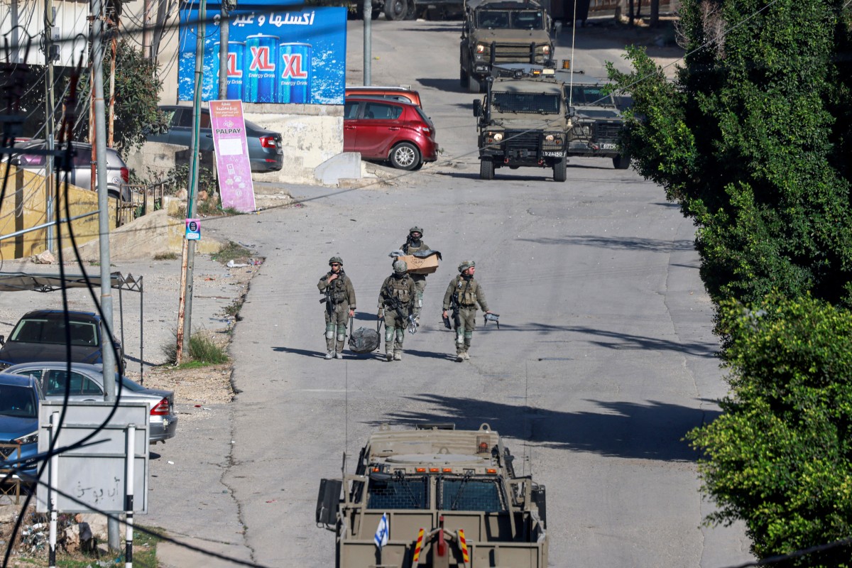 جنود إسرائيليون في الضفة. (أ ف ب)