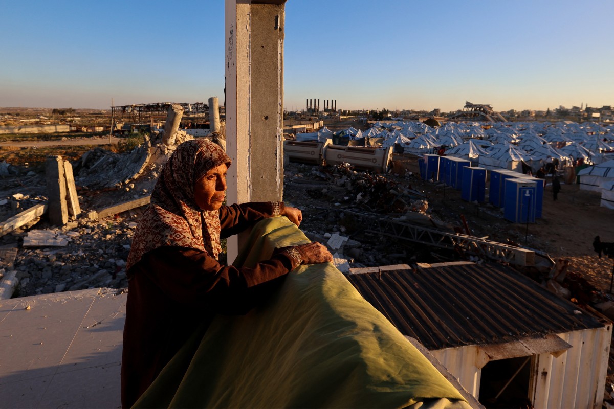 فلسطينية في غزة. (أ ف ب)