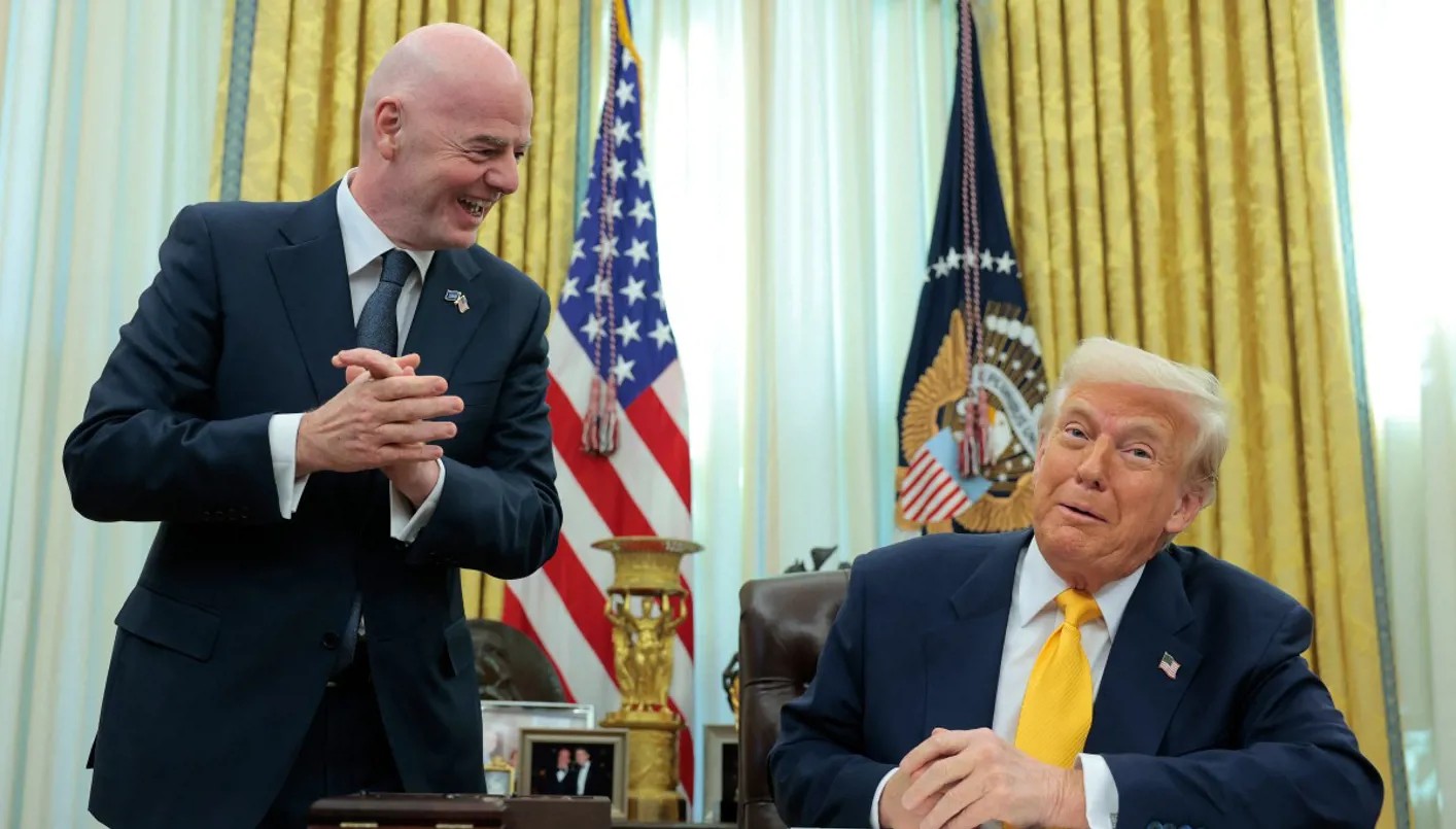 ترامب وإنفانتينو. (أ ف ب)