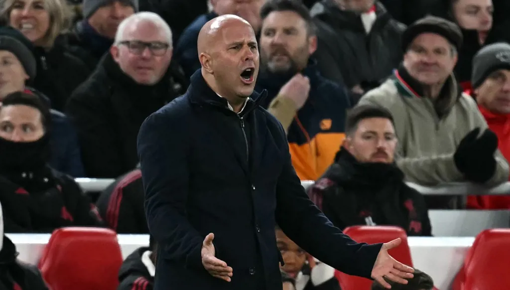 سلوت لا يزال إيجابياً ويضع اللوم على "الحظ"