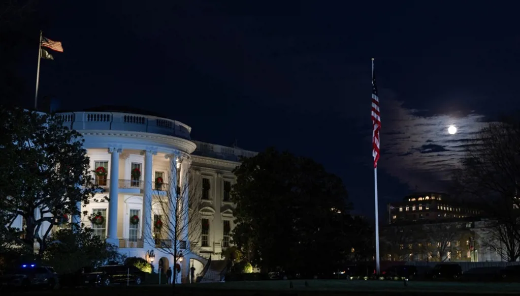 واشنطن تحذّر من "محو" الحضارة الأوروبية… وبرلين تردّ: لا نحتاج إلى نصائح ترامب الأمنية