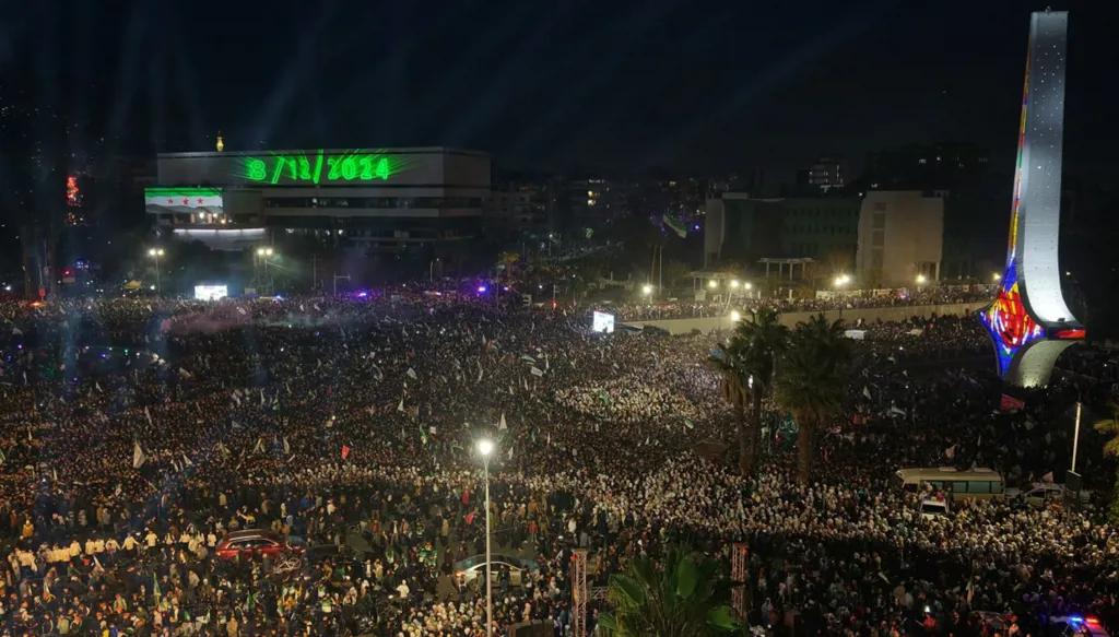 احتفالات السوريين بذكرى التحرير.