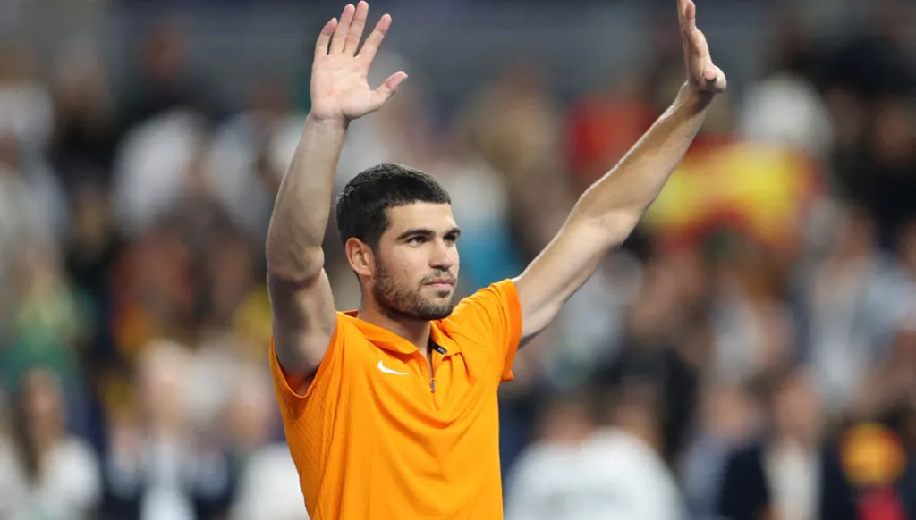 بعد شراكة دامت 7 سنوات... رسالة وداع مؤثرة من كارلوس ألكاراز لأستاذه