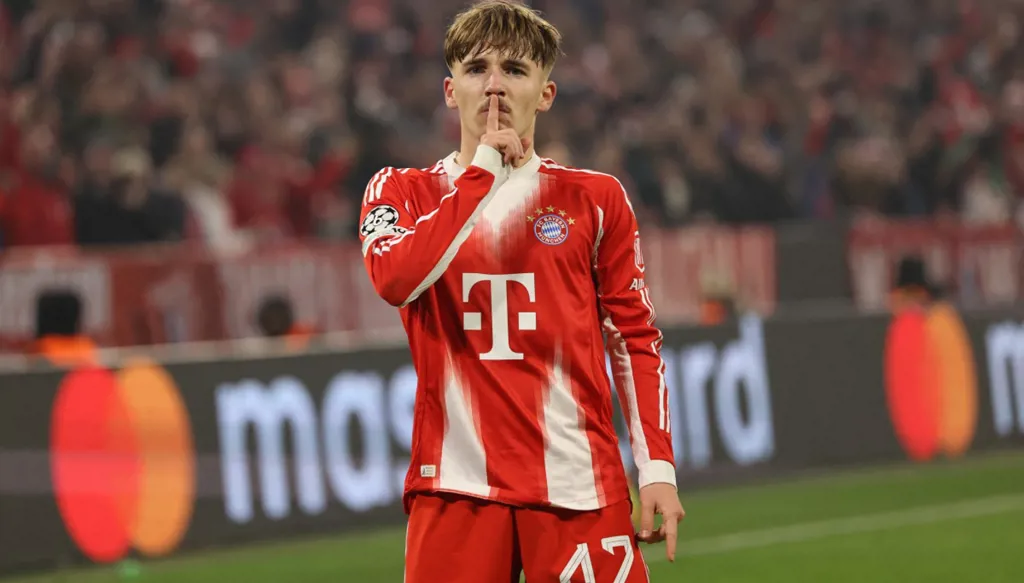 لينارت كارل ولامين يامال... موهبتان في مواجهة "شبح" ميسي