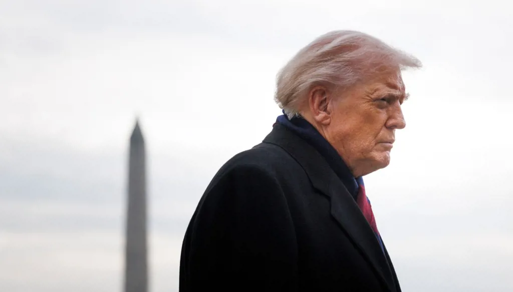 ترامب يتعهد بالرد بعد مقتل أميركيين في سوريا