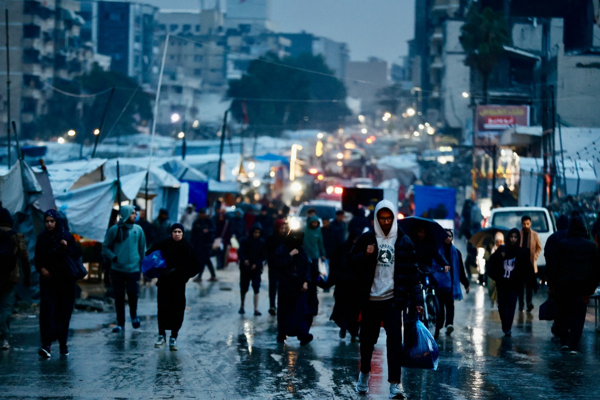 فلسطينيون في غزة. (أ ف ب)