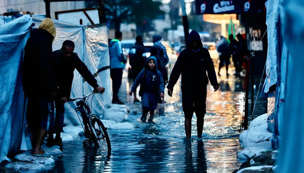 صباح "النهار": تصعيدٌ سياسي وجعجع يتّهم بري بالابتزاز... مبادرة ترامب لم ترحّب بها إسرائيل ولا "حماس"!