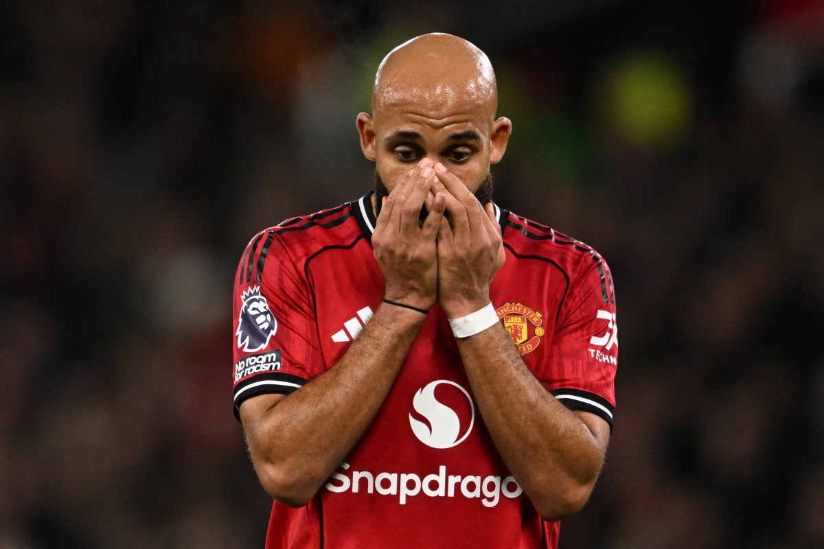 لاعب مانشستر يونايتد بريان مبومو. (أ ف ب)