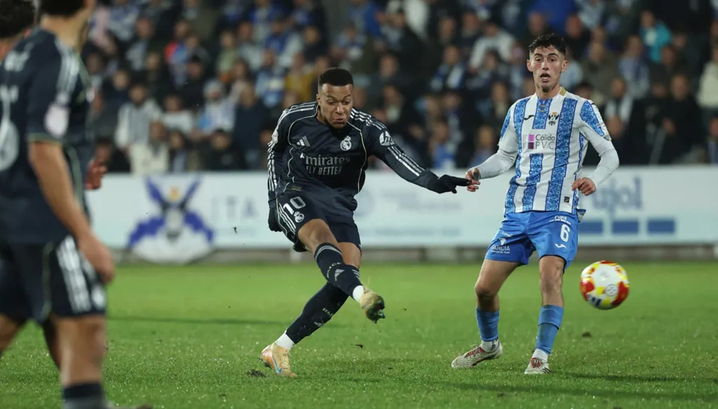 مبابي يُنقذ ريال مدريد في كأس إسبانيا ويقترب من رقم رونالدو القياسي