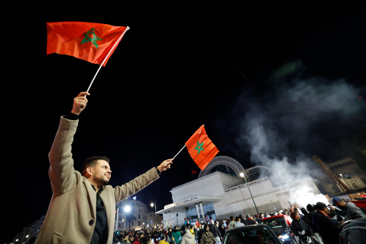 من احتفالات الجمهور المغربي. (أ ف ب) 