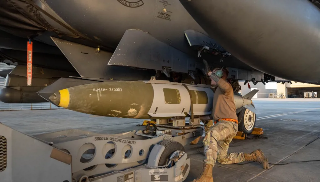 تدمر كاختبار استراتيجي... واشنطن بين مكافحة "داعش" وإدارة التحوّل السوري