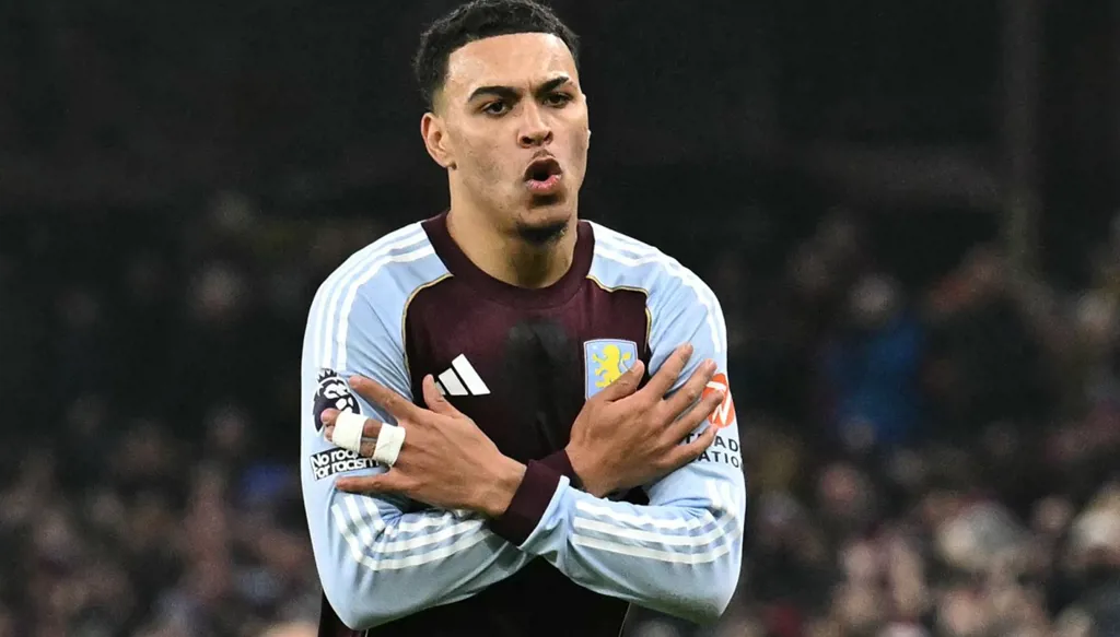 مورغان روجرز منقذ أستون فيلا ووجه واعد في حلم المونديال