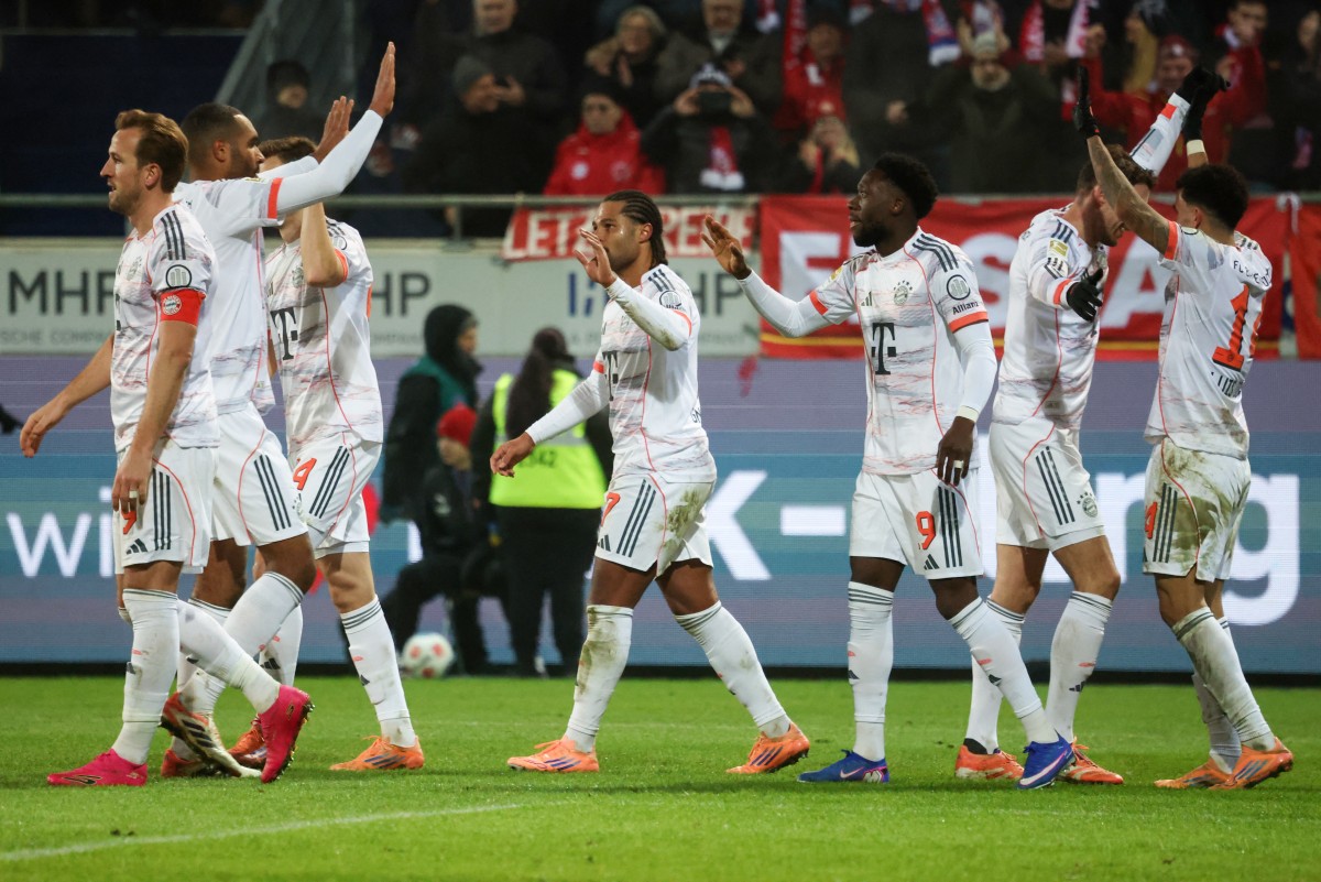 بايرن ميونيخ بلا منافس في الدوري الألماني. (أ ف ب)