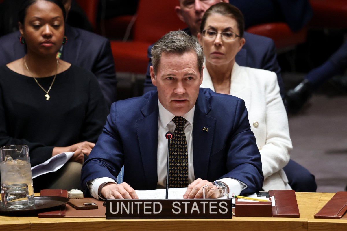 مايك والتز (أ ف ب)