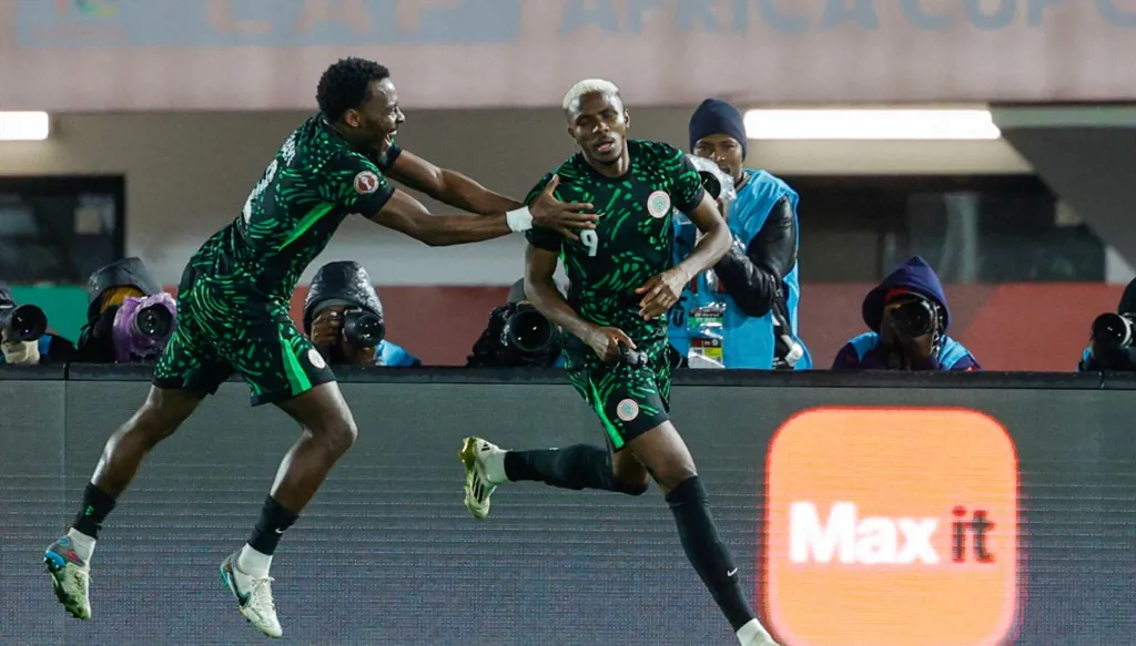 نيجيريا تُسقط تونس في مباراة مُثيرة وتبلغ ثمن نهائي كأس أمم أفريقيا (فيديو)