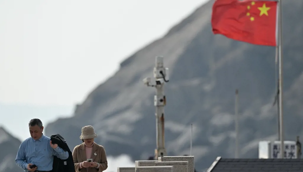 الصين: على واشنطن الإفراج فوراً عن مادورو وحلّ الأزمة في فنزويلا عبر الحوار