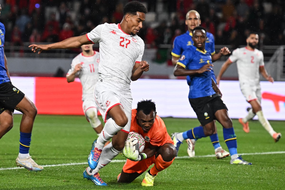 من لقاء تونس وتنزانيا في كأس أمم أفريقيا. (أ ف ب)