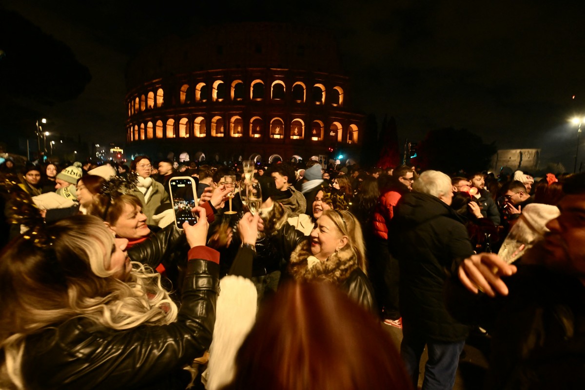 AFP__20260101__89DJ238__v1__MidRes__Ital