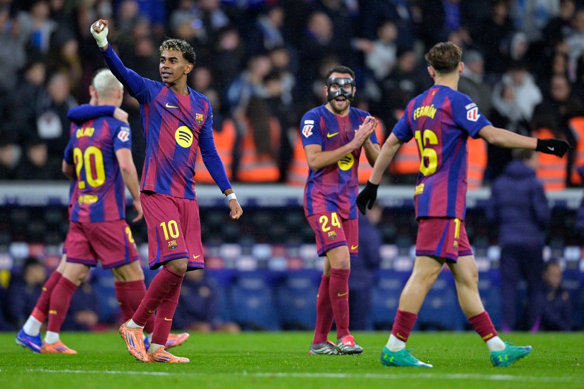 لاعبو برشلونة. (أ ف ب)