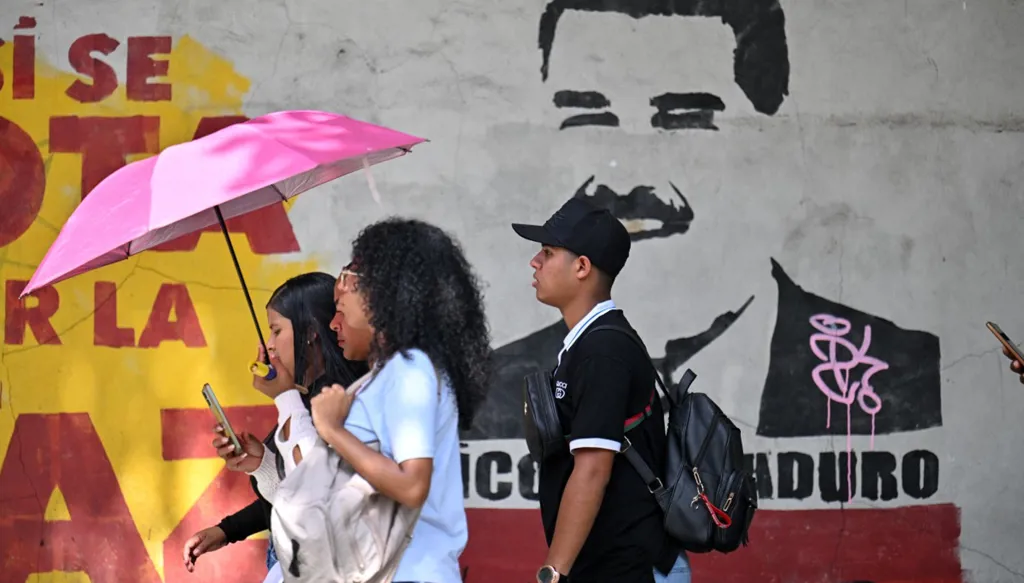 بين نهاية التاريخ وصدام الحضارات: قراءة بانورامية من سقوط الاتحاد السوفياتي حتى اليوم