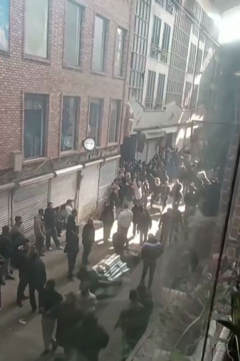 الاحتجاجات في إيران (أ ف ب).