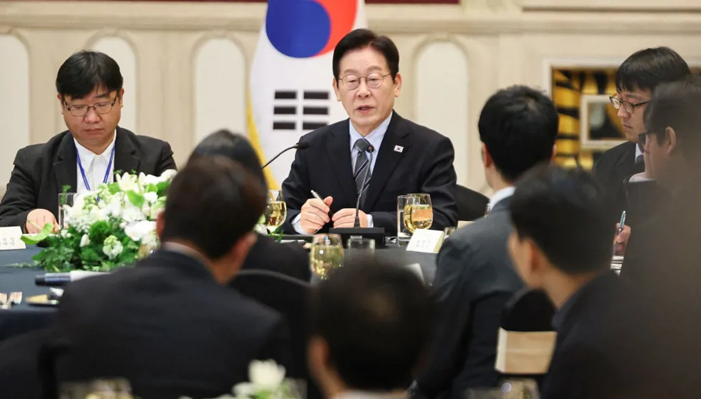 الرئيس الكوري الجنوبي يزور اليابان الأسبوع المقبل