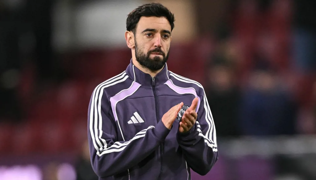 "طفح كيل" برونو فيرنانديز... هل حسم قرار مغادرة مانشستر يونايتد؟