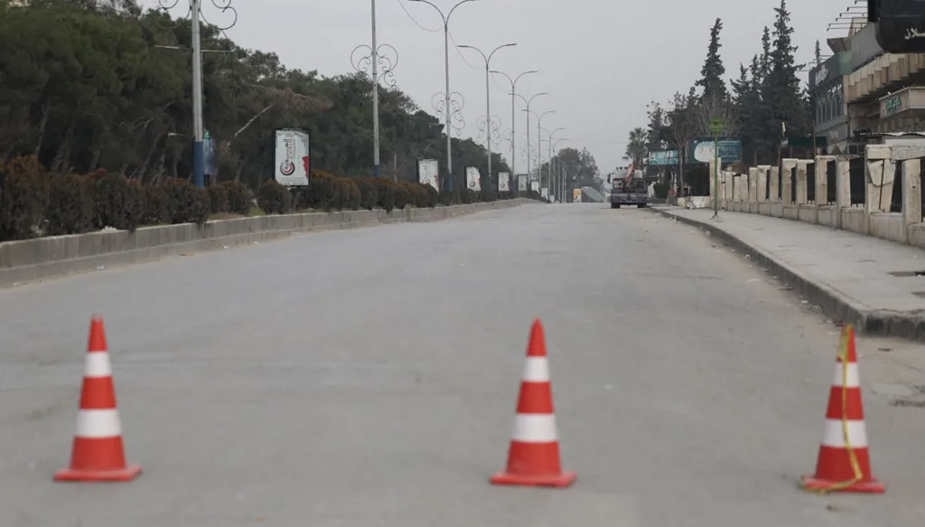 الشيخ مقصود والأشرفية إلى الواجهة... ما قصّة الحيين الكرديين في حلب؟