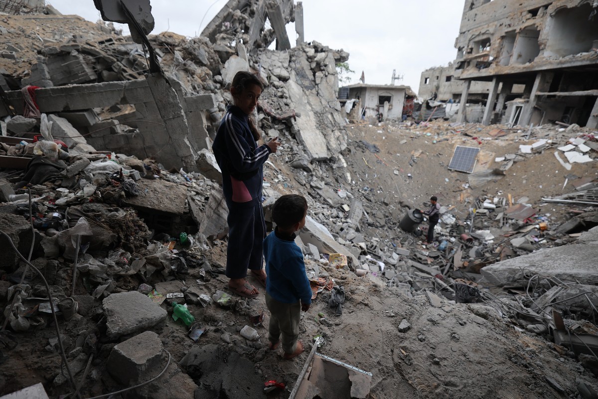 دمار في غزة. (أ ف ب)