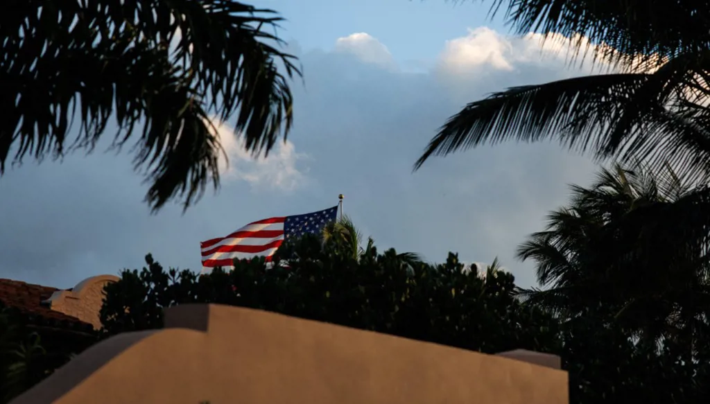 أميركا بين الإمساك بمصادر النفط لمواجهة الصين وفرط الاتحاد الأوروبي