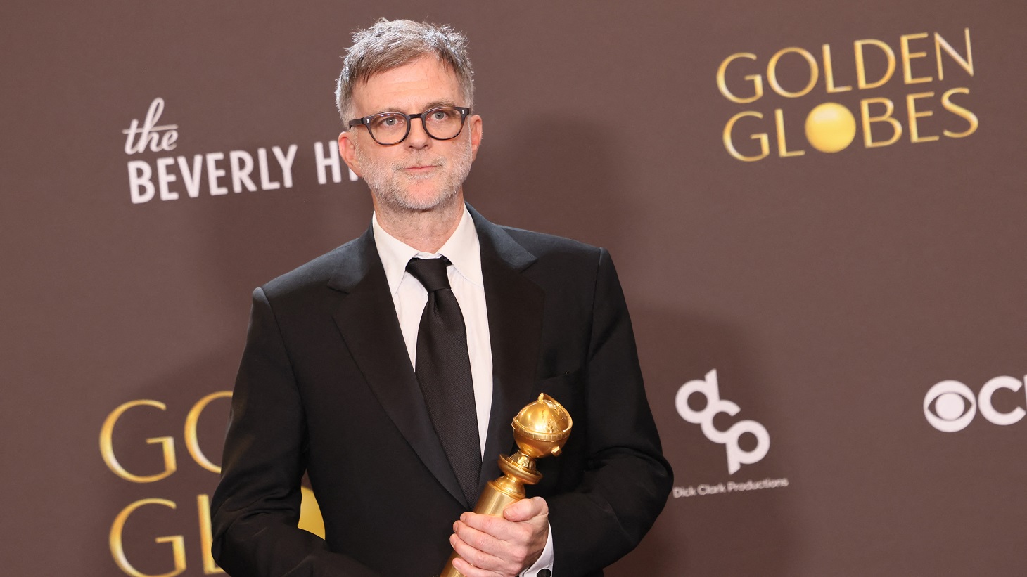 بول توماس أندرسون الفائز بجائزة أفضل فيلم – موسيقي أو كوميدي عن One Battle After Another. (أ ف ب)