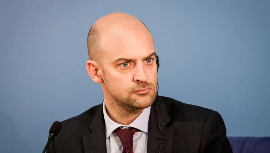 وزير الخارجية الفرنسي جان - نويل بارو.(أف ب)