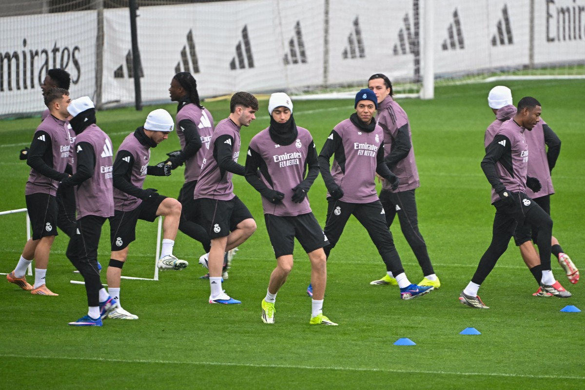 من تمارين نادي ريال مدريد. (أ ف ب)