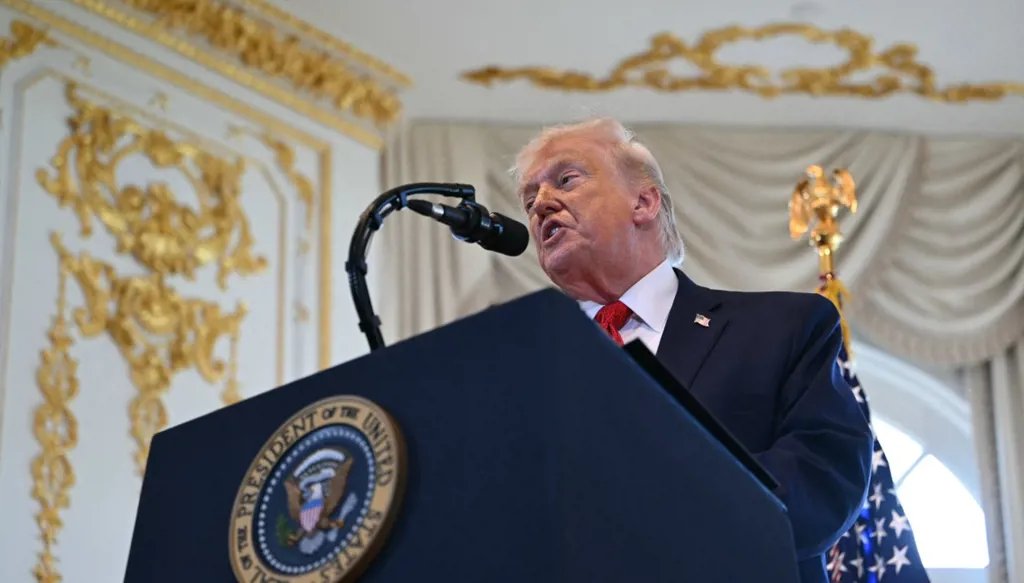 "بلومبرغ": ترامب يُطالب الدول بدفع مليار دولار للبقاء في "مجلس السلام"