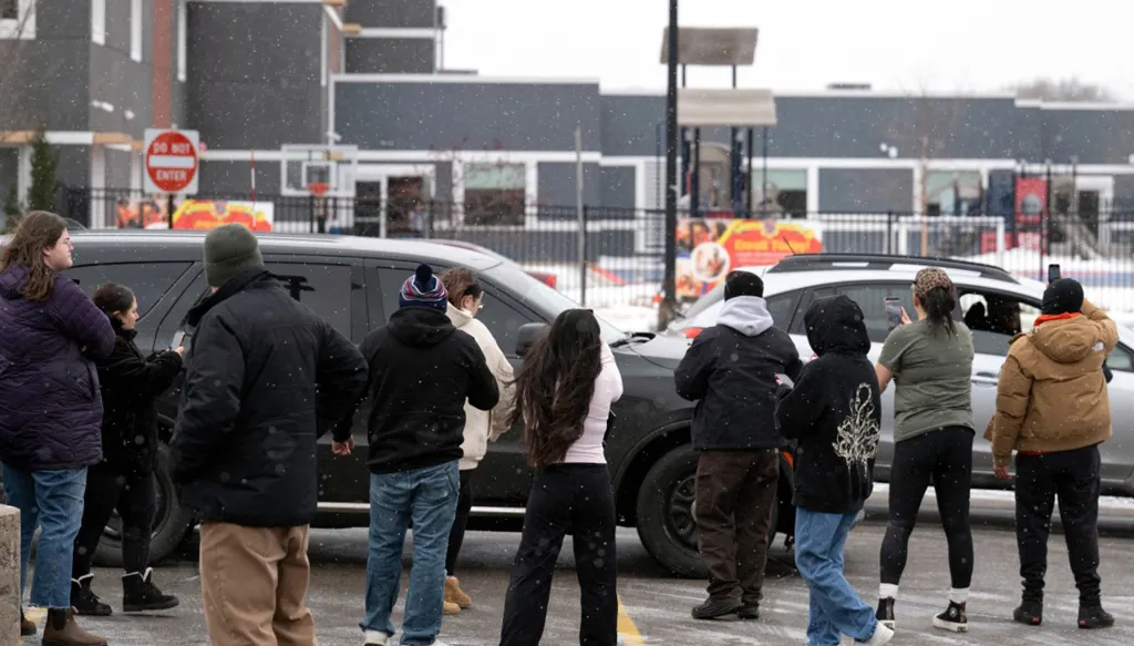 قاضية أميركية تأمر بتقييد أساليب موظفي الهجرة مع متظاهري مينيسوتا