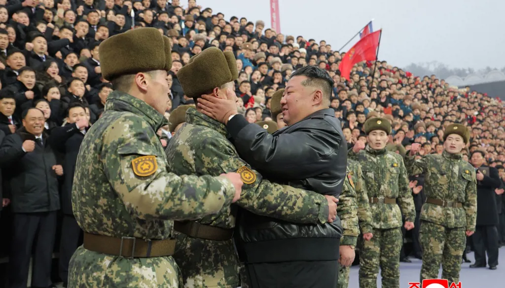 خلال افتتاح مجمع صناعي… كيم جونغ أون يُقيل نائب رئيس الوزراء فجأة