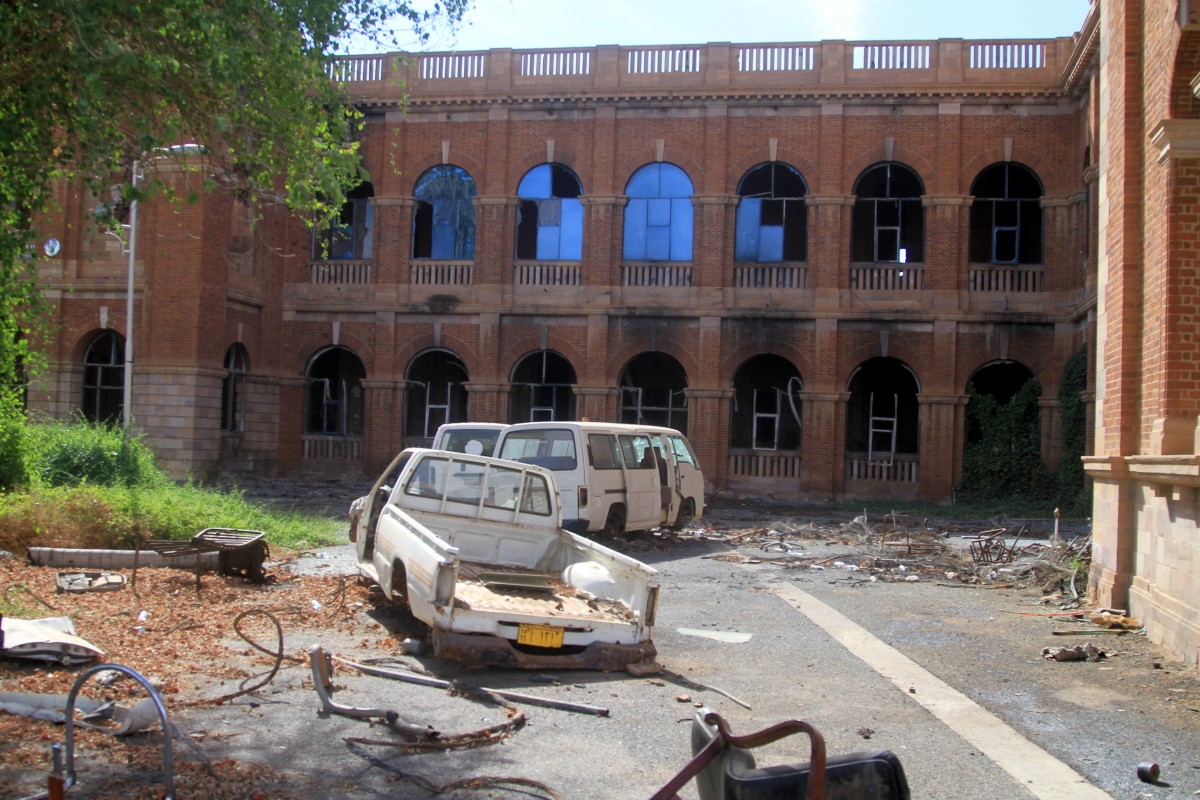 أضرار في السودان. (أ ف ب)