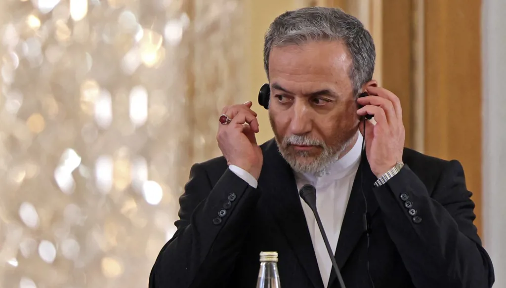 إيران تحذّر... وعراقجي: على واشنطن وقف التهديدات إذا ما أرادت التفاوض