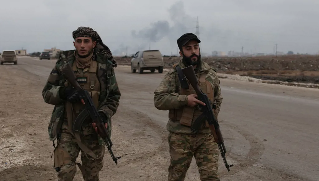 إعلام عبري: اتفاقات قيد البحث مع سوريا وتحذير من تعاظم قوة "حزب الله"