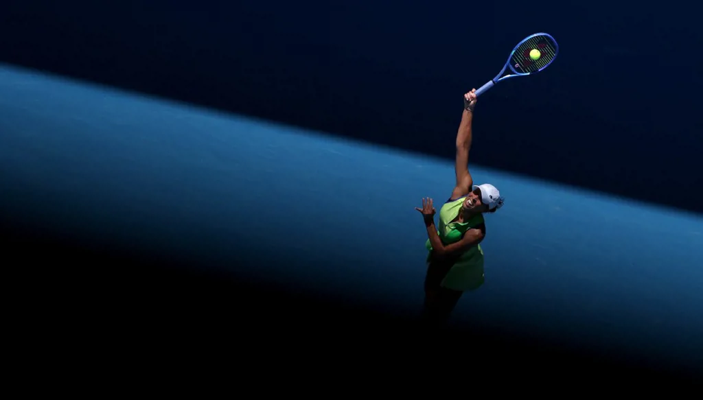 من 2-5 إلى الانتصار... خبرة ماديسون كيز تحسم المواجهة الأميركية في أستراليا