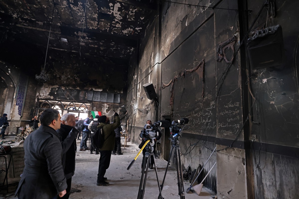 أضرار في إيران بسبب الاحتجاجات. (أ ف ب)