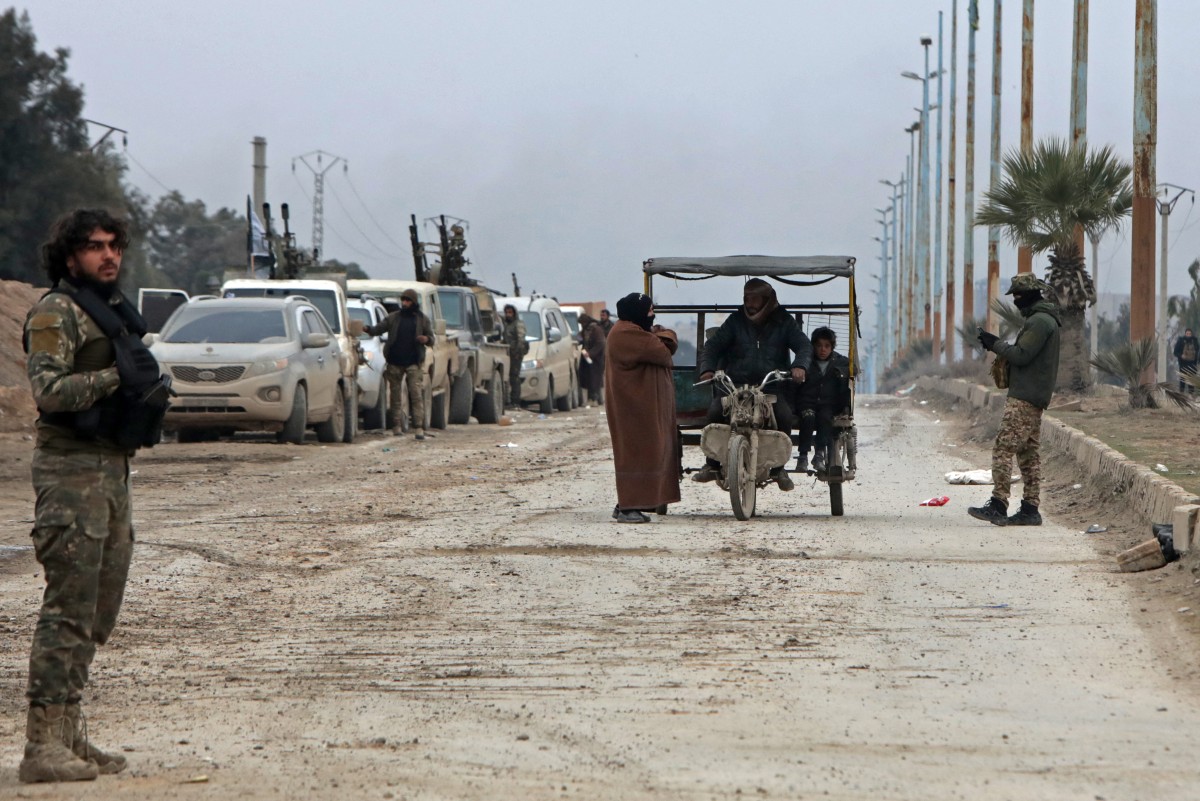 الجيش السوري في الرقة (أ ف ب).